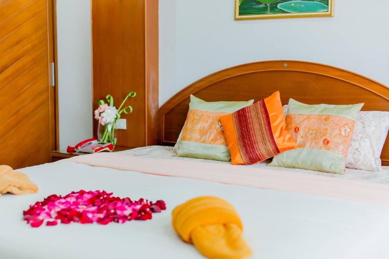 RK Guesthouse Patong Eksteriør billede