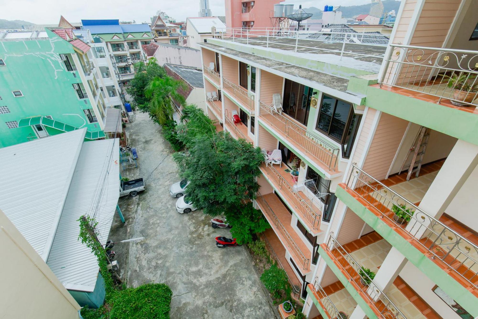 RK Guesthouse Patong Eksteriør billede