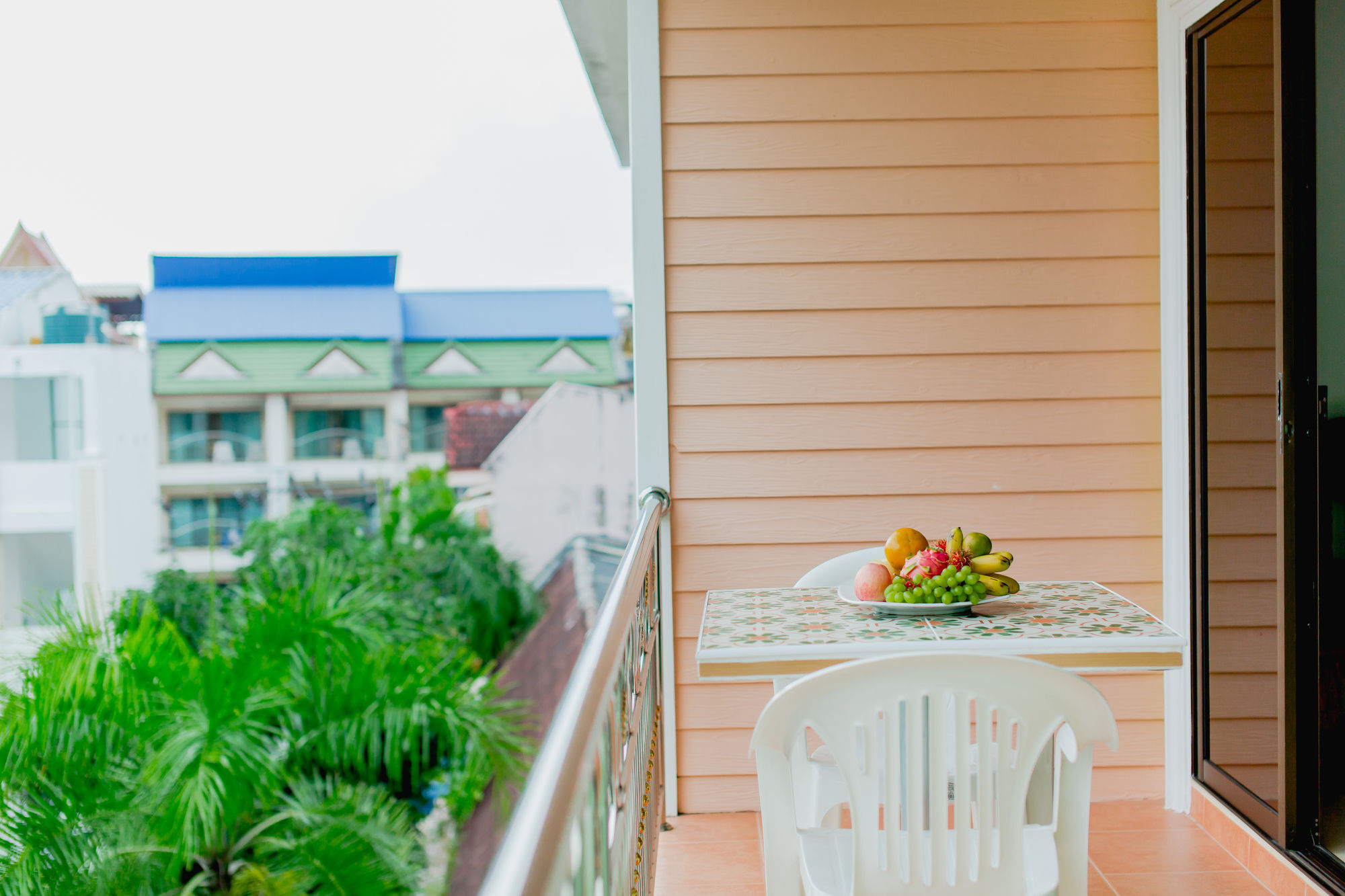 RK Guesthouse Patong Eksteriør billede