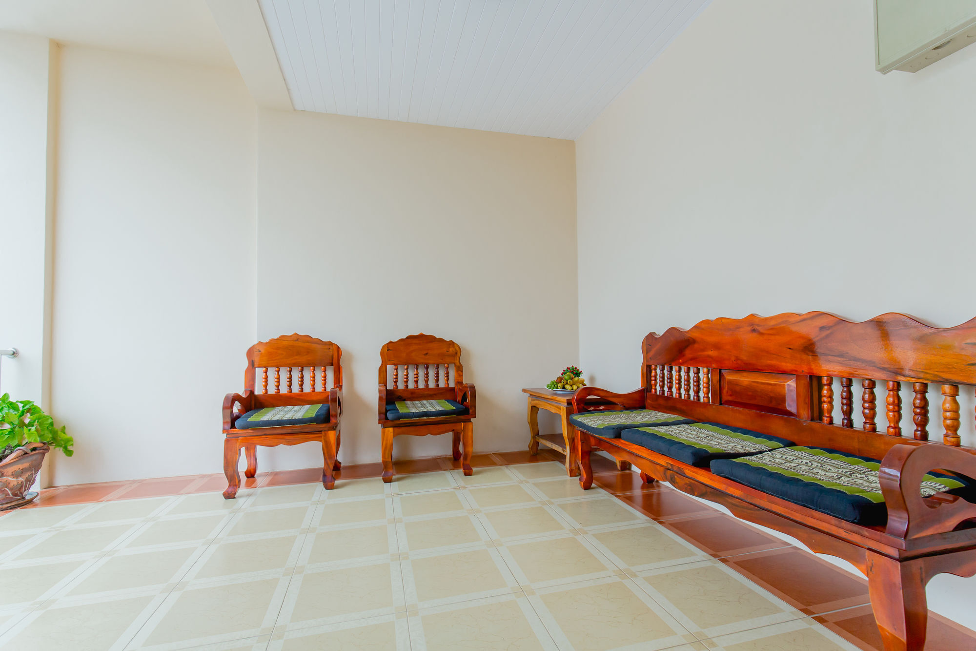 RK Guesthouse Patong Eksteriør billede